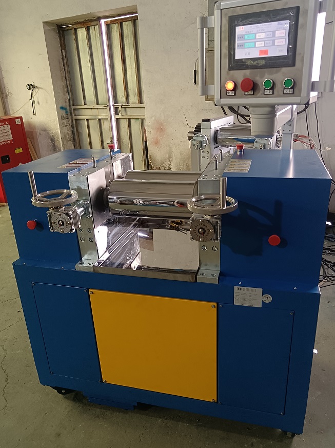 6寸：HY-160DMC小型开炼机-电加热